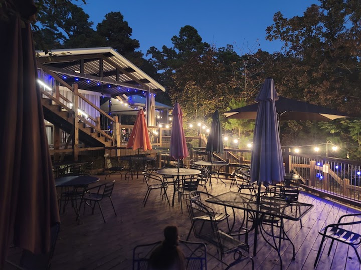 Beaver's Bend Brewery Broken Bow Cabin Rentals Tin Star